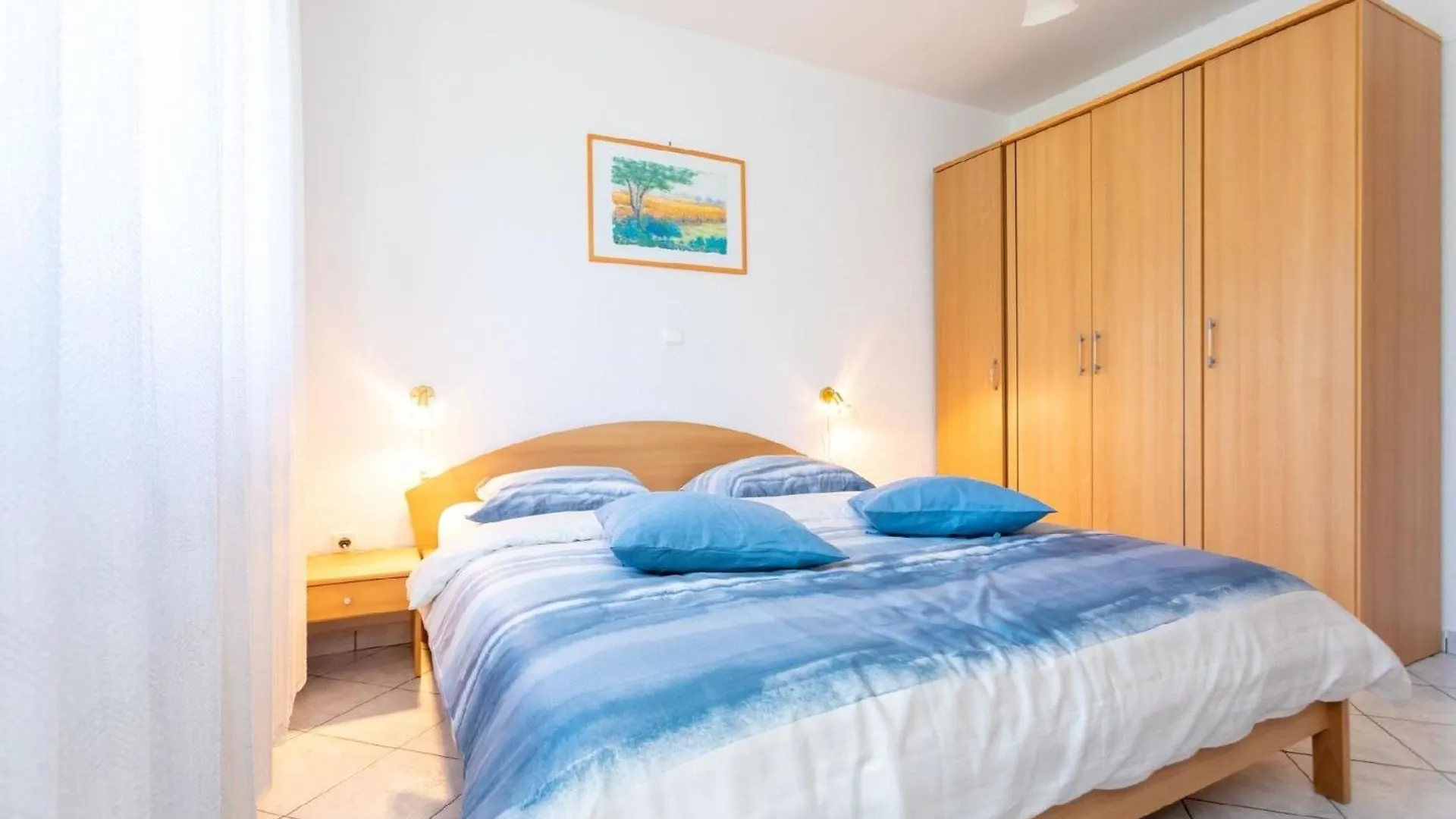 Apartment Ferienwohnung Fuer 4 Personen Ca 35 Qm In Njivice, Kvarner Bucht Krk Croatia
