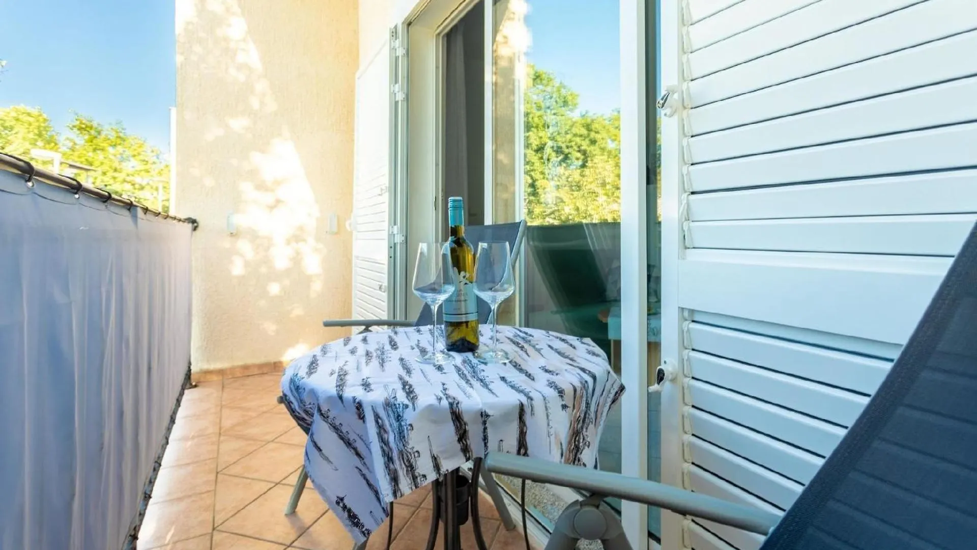 Apartment Ferienwohnung Fuer 4 Personen Ca 35 Qm In Njivice, Kvarner Bucht Krk